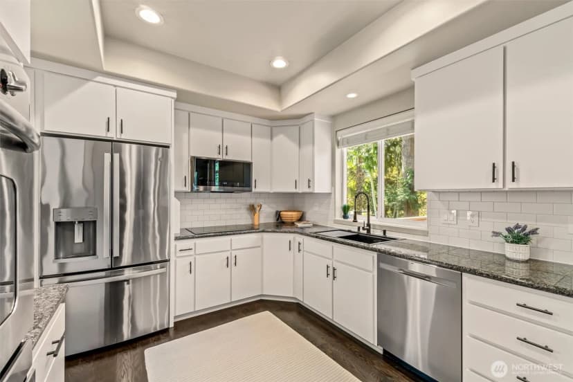Property photo for 11339 40th Avenue Ne, Seattle photo 5