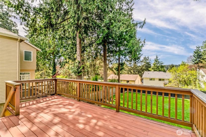 Property photo for 11339 40th Avenue Ne, Seattle photo 29