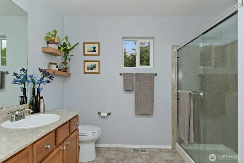 Property photo for 8926 Weiting Avenue Se, Snoqualmie photo 16