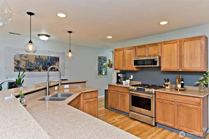 Property photo for 8926 Weiting Avenue Se, Snoqualmie photo 8