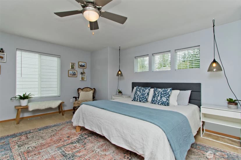 Property photo for 8926 Weiting Avenue Se, Snoqualmie photo 13