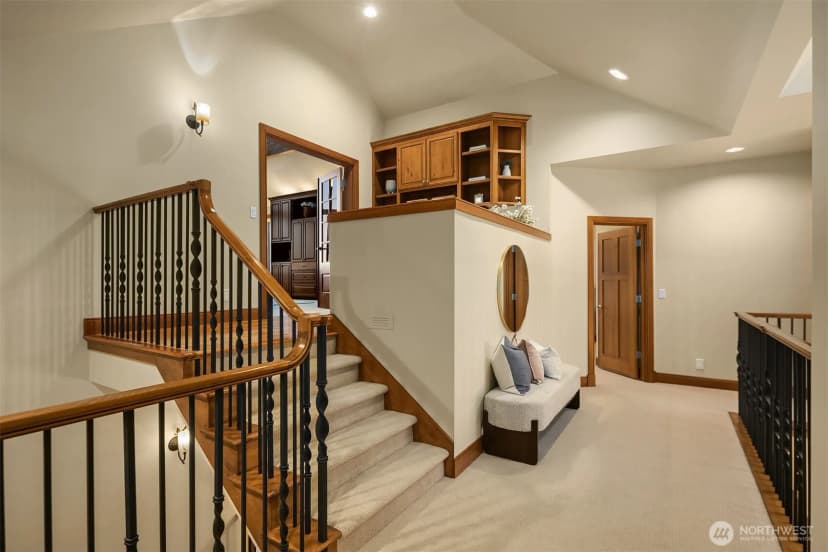 Property photo for 2457 204th Terrace Ne, Sammamish photo 24