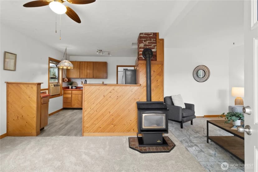 Property photo for 2431 Franklin Street, Bellingham photo 6