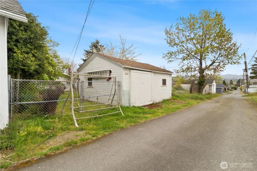 Property photo for 2431 Franklin Street, Bellingham photo 23