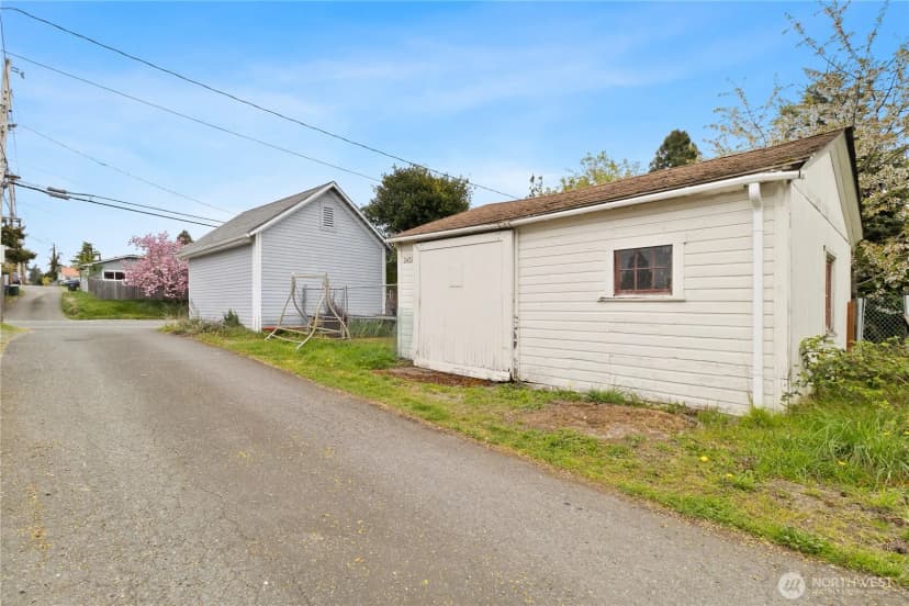 Property photo for 2431 Franklin Street, Bellingham photo 24