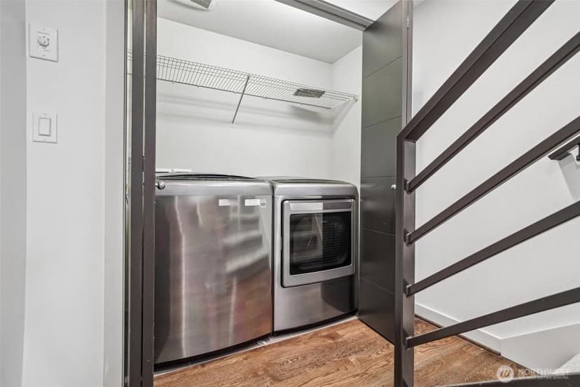 Property photo for 8297 5th Avenue Ne, Seattle photo 13