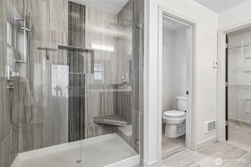 Property photo for 8297 5th Avenue Ne, Seattle photo 10