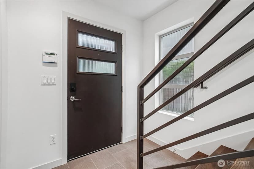 Property photo for 8297 5th Avenue Ne, Seattle photo 24