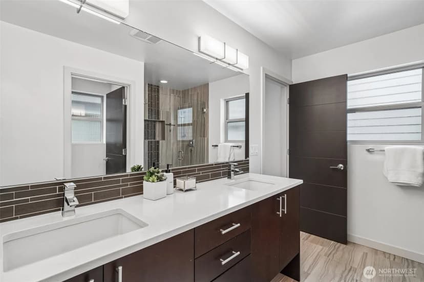 Property photo for 8297 5th Avenue Ne, Seattle photo 12