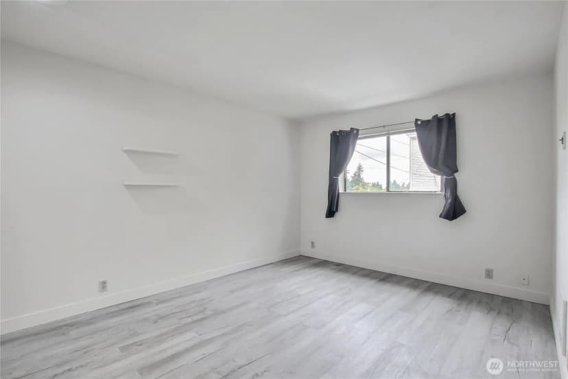 Property photo for 29645 18th Avenue S #c204, Federal Way photo 7