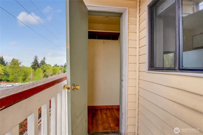 Property photo for 29645 18th Avenue S #c204, Federal Way photo 15