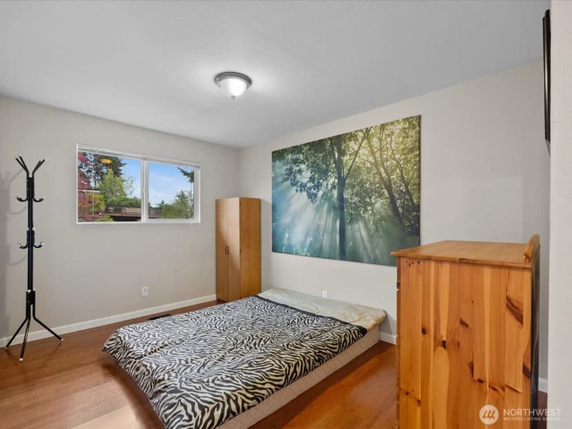 Property photo for 22427 82 Ave W, Edmonds photo 17