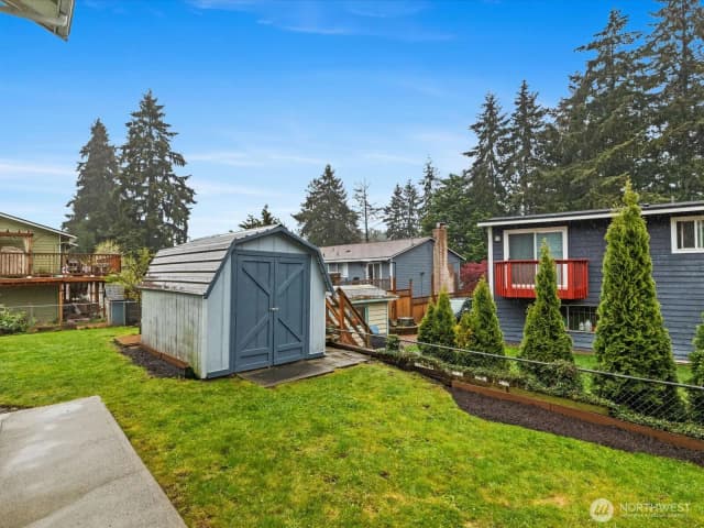 Property photo for 22427 82 Ave W, Edmonds photo 5