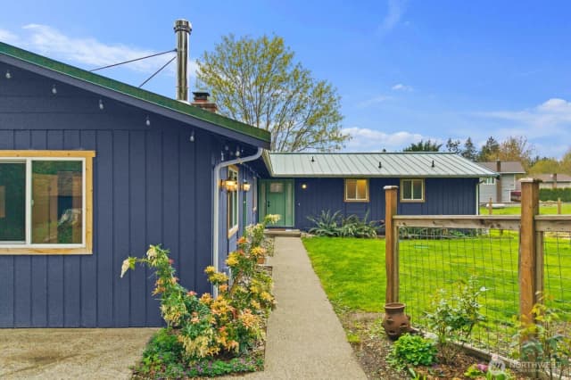 Property photo for 36631 Se Fall City Snoqualmie Road, Fall City
