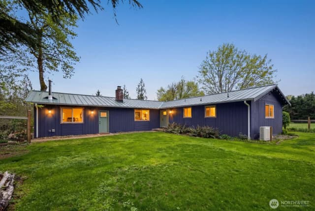 Property photo for 36631 Se Fall City Snoqualmie Road, Fall City photo 2