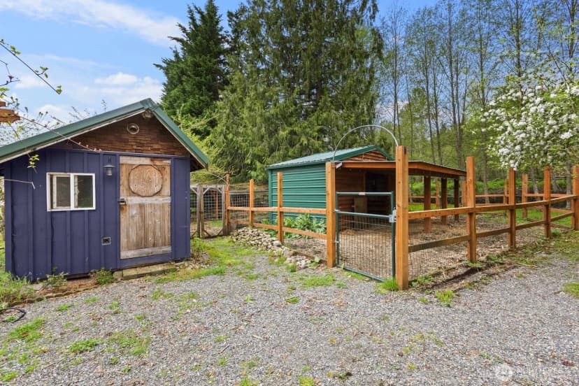 Property photo for 36631 Se Fall City Snoqualmie Road, Fall City photo 28