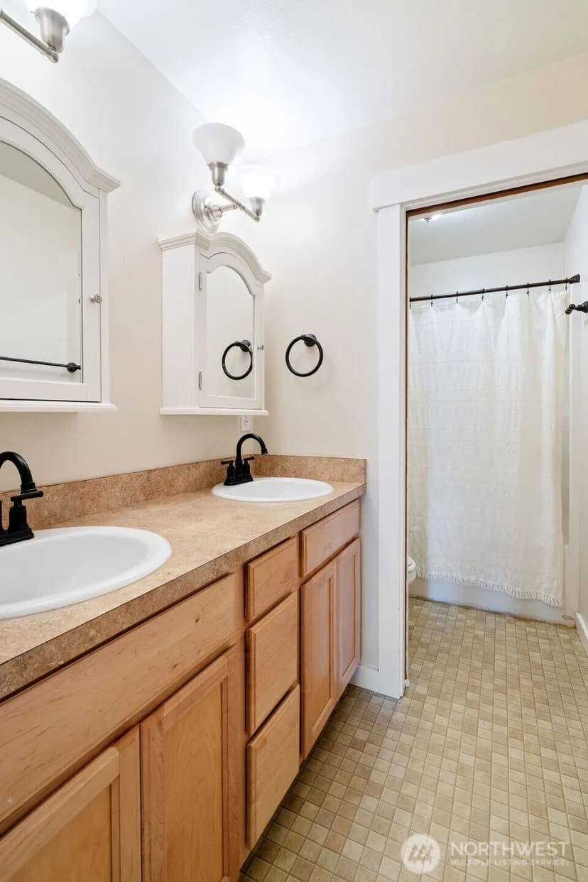Property photo for 46 Ashley Drive, Montesano photo 20