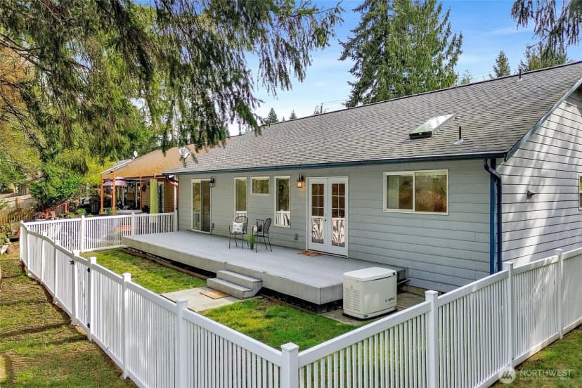 Property photo for 659 Cain Lake Road, Sedro Woolley photo 3