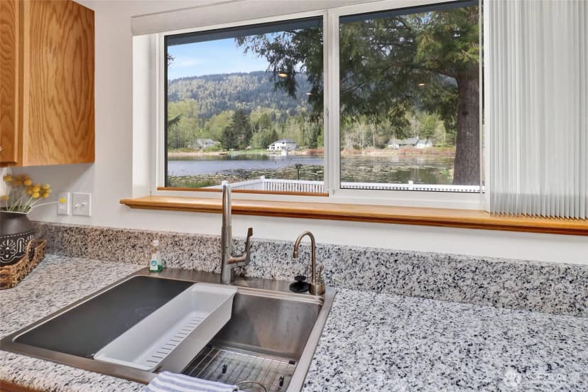 Property photo for 659 Cain Lake Road, Sedro Woolley photo 19