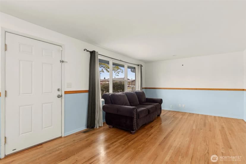 Property photo for 1001 19th Street Se, Auburn photo 6