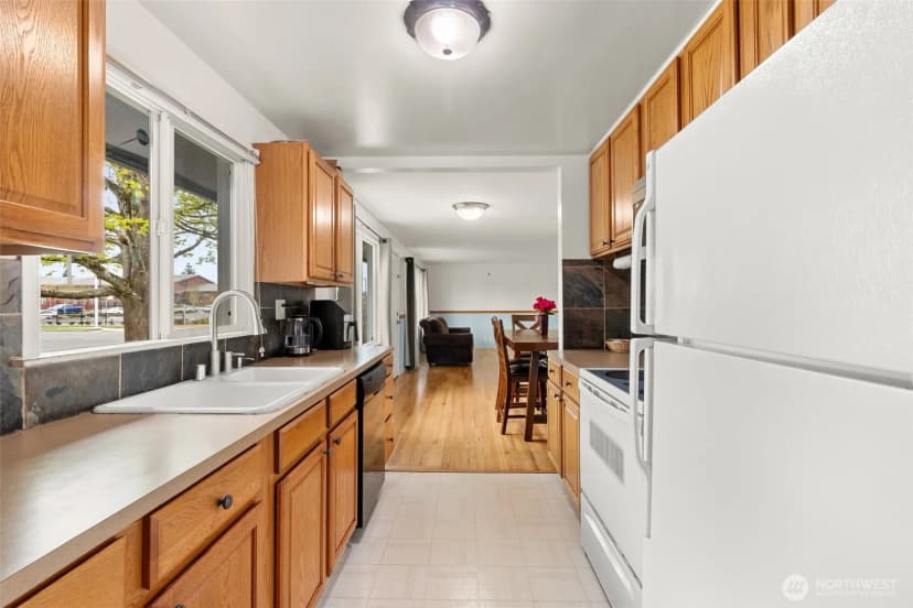 Property photo for 1001 19th Street Se, Auburn photo 13