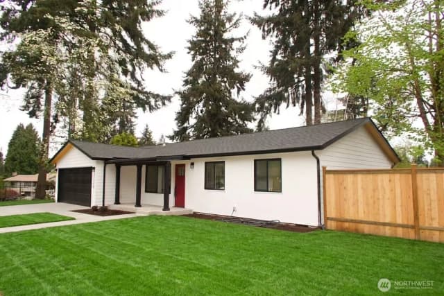 Property photo for 32720 30th Avenue Sw, Federal Way photo 2
