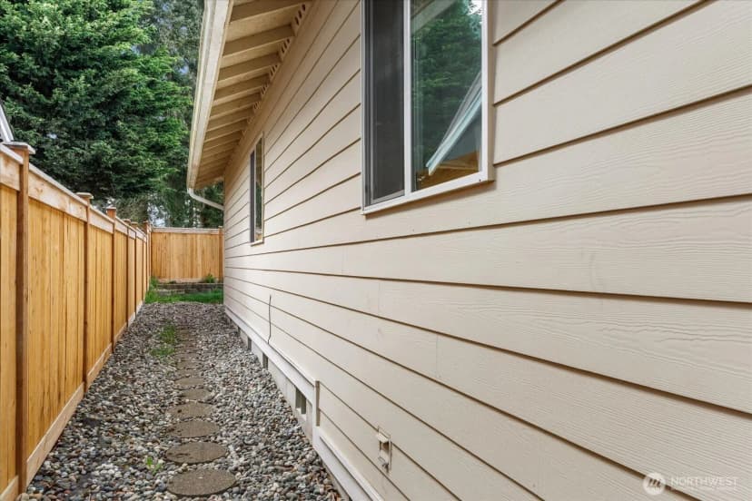 Property photo for 1853 Sw Olive St. #st., Oak Harbor photo 22