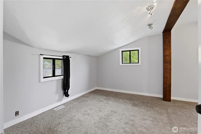 Property photo for 4807 N Howard Street, Spokane photo 15