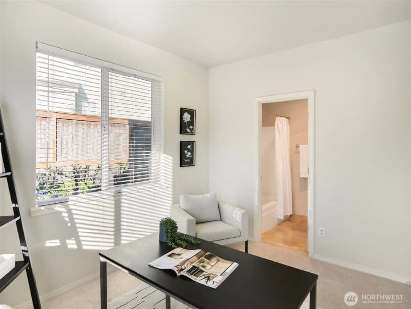 Property photo for 1818 Beacon Court Ne, Tacoma photo 19