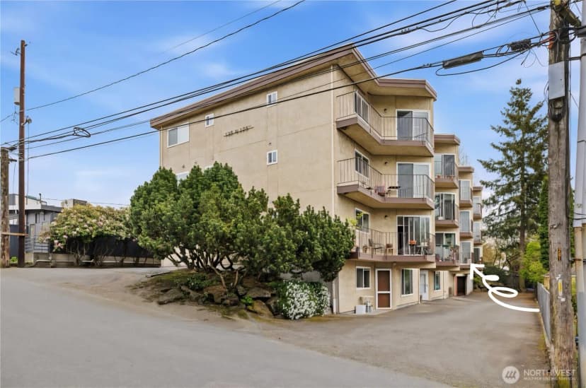Property photo for 135 N 105th Street #103, Seattle photo 18