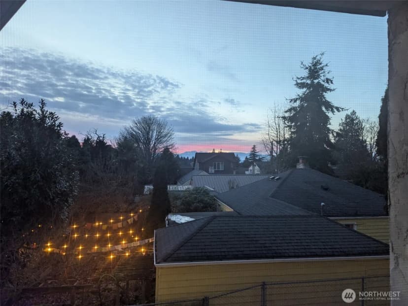 Property photo for 135 N 105th Street #103, Seattle photo 17