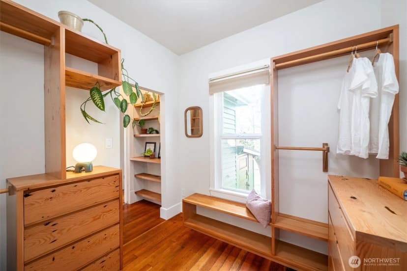 Property photo for 2301 I Street, Bellingham photo 17
