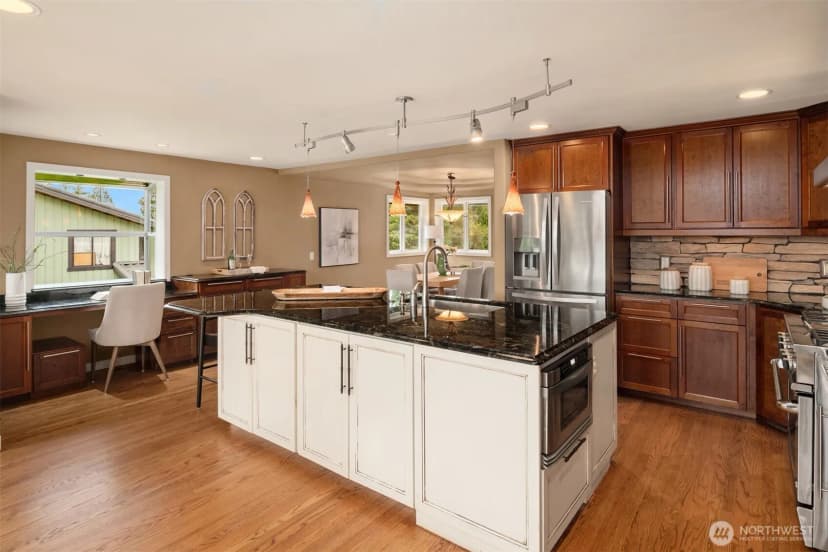Property photo for 5366 93rd Place Sw, Mukilteo photo 6
