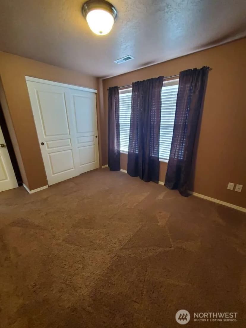 Property photo for 192 S Osborne Street, Kennewick photo 27