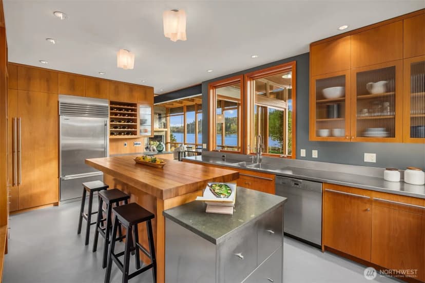Property photo for 10403 Ne Seaborn Road, Bainbridge Island photo 14
