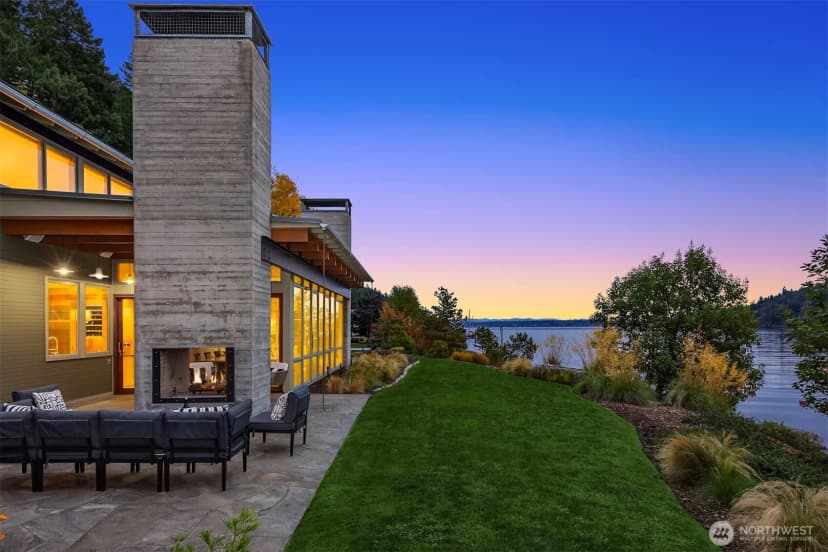 Property photo for 10403 Ne Seaborn Road, Bainbridge Island photo 2
