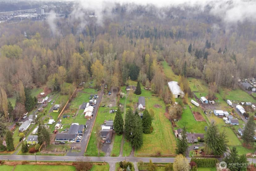 Property photo for 2308 116th Street Ne, Marysville photo 22