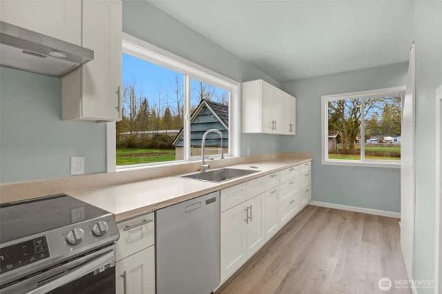 Property photo for 2308 116th Street Ne, Marysville photo 5