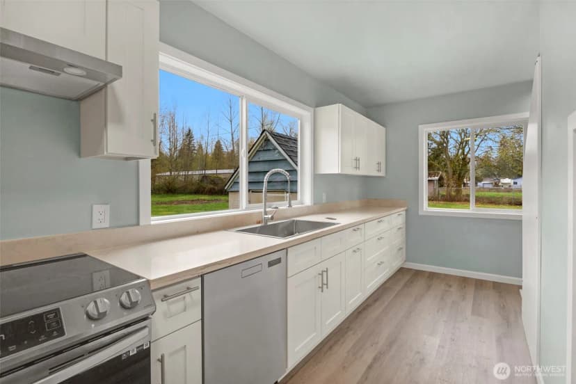 Property photo for 2308 116th Street Ne, Marysville photo 5