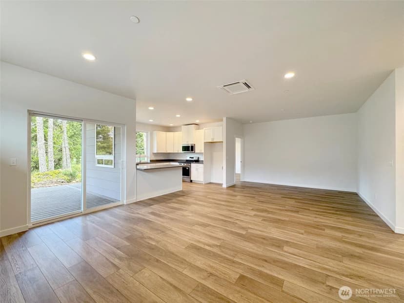Property photo for 1413 Discovery Loop, Port Angeles photo 17