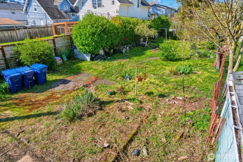 Property photo for 1715 S Sheridan Avenue, Tacoma photo 10