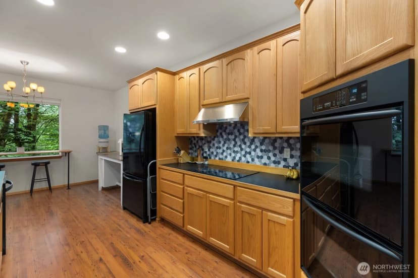 Property photo for 14925 180th Place Se, Snohomish photo 13
