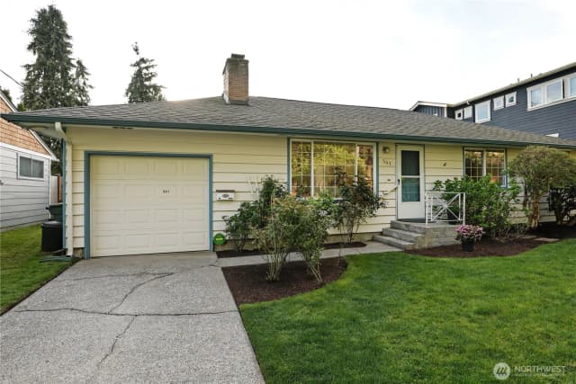 Property photo for 541 3rd Avenue S, Edmonds photo 2