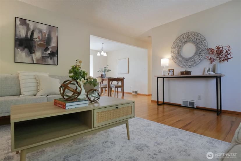 Property photo for 541 3rd Avenue S, Edmonds photo 11