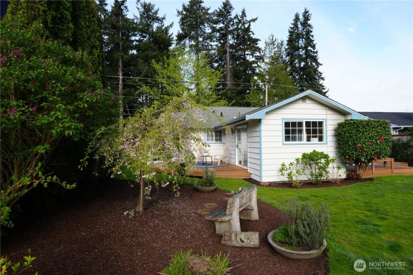 Property photo for 541 3rd Avenue S, Edmonds photo 6