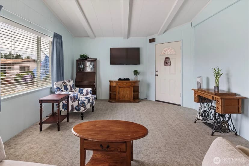 Property photo for 11436 Se 208th Street #124, Kent photo 6