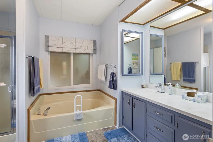 Property photo for 11436 Se 208th Street #124, Kent photo 20