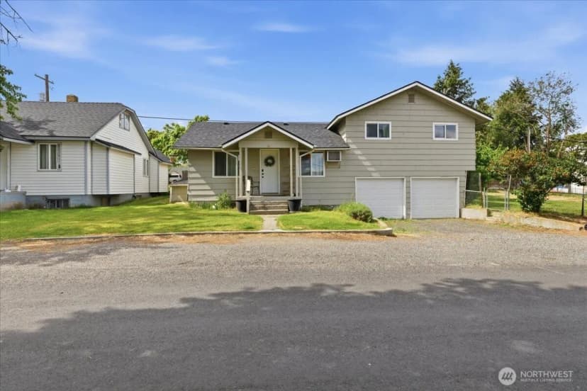 Property photo for 23 Goodfellow Avenue, Electric City