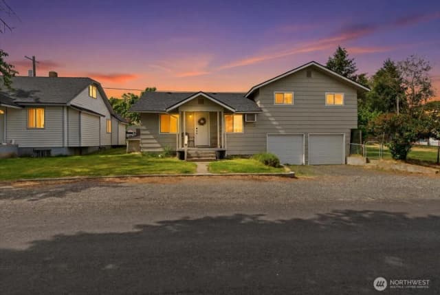 Property photo for 23 Goodfellow Avenue, Electric City photo 2