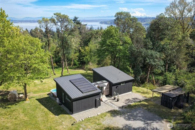 Property photo for 19920 Ridge Road Sw, Vashon